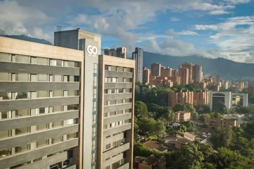 ميديلين Top Floor Studio! Poblado, A/C, Coworking, Gym 1416 شقة