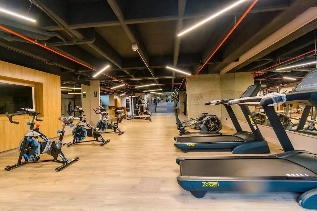 شقة ميديلين Top Floor Studio! Poblado, A/C, Coworking, Gym 1416